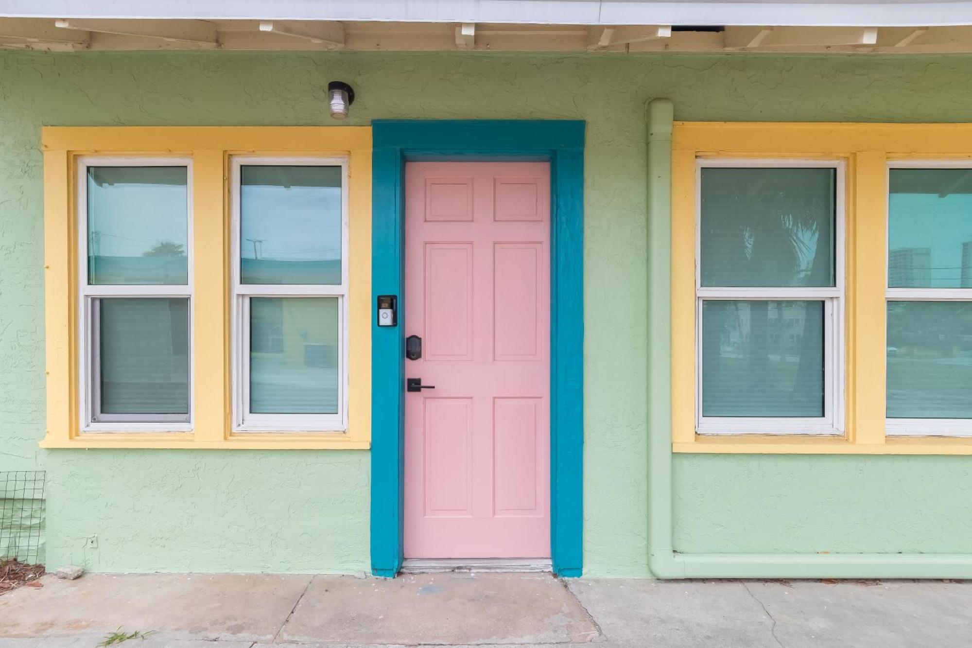 Funky House Steps 2 Ocean Center Villa Daytona Beach Exterior photo